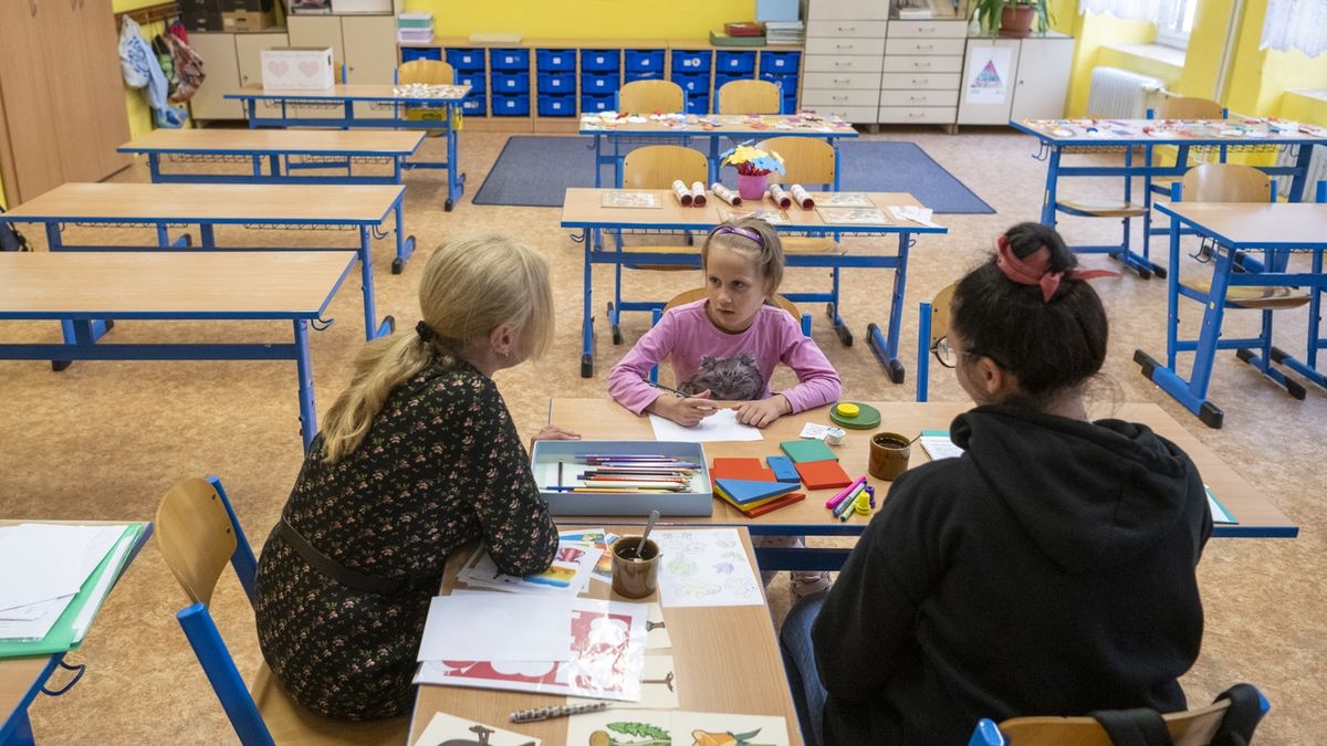 V českých školách se na konci března učilo 51 281 ukrajinských uprchlíků